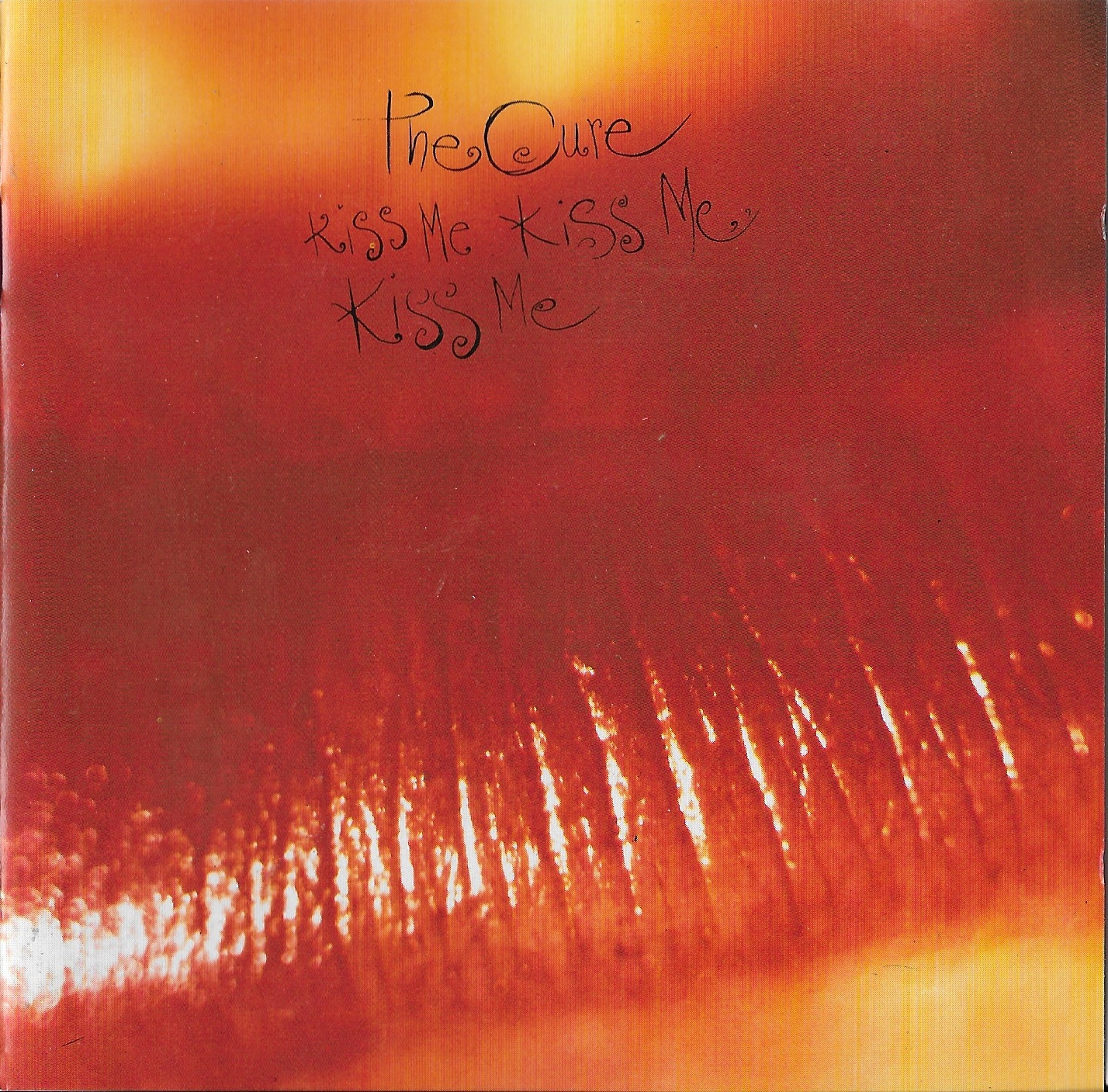 Picture of 832130 - 2 Kiss me kiss me kiss me by artist The Cure